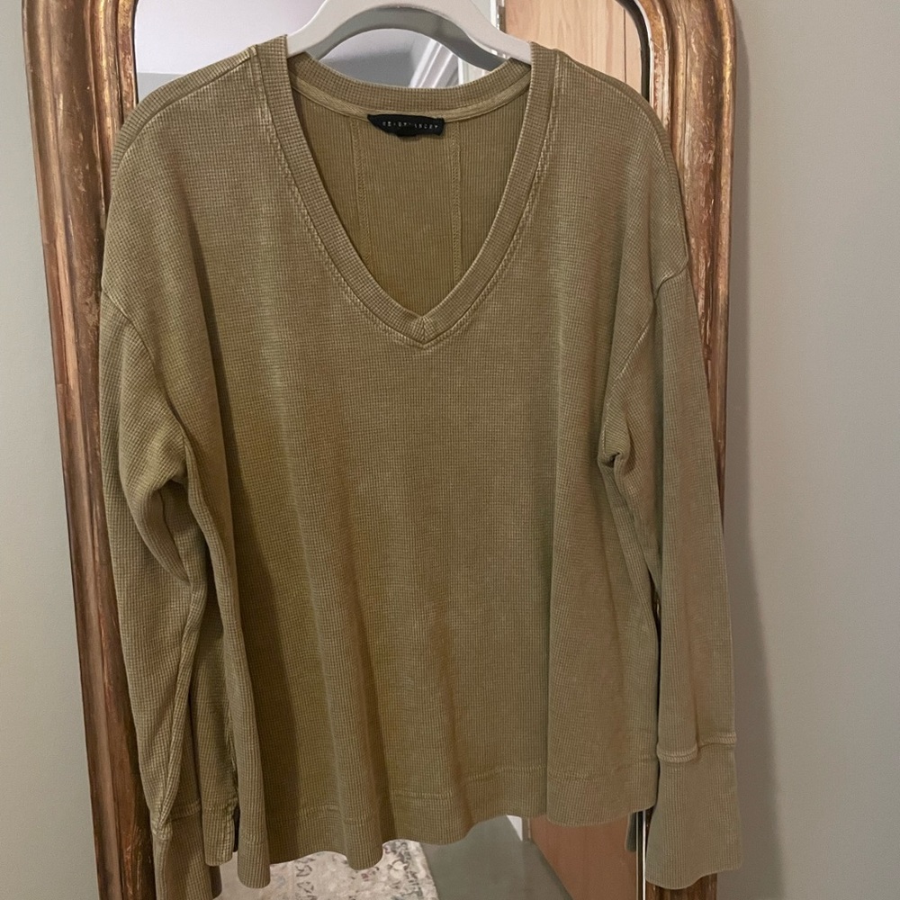 Jane and Delancey top